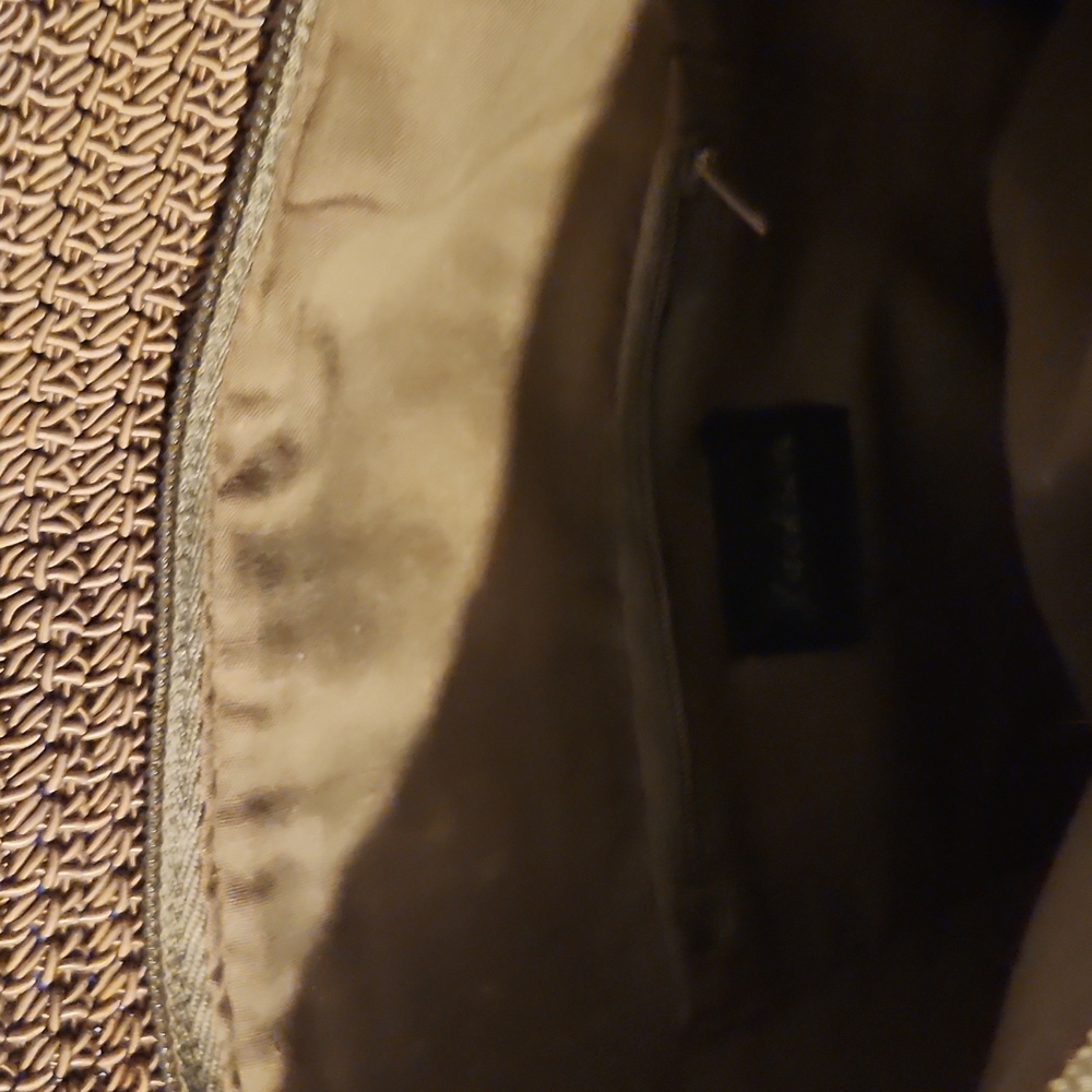 purse - Picture 3 of 7